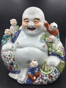 A Large Chinese Famille Rose Porcelain Sitting Buddha Boys You Longsheng - Picture 1 of 12