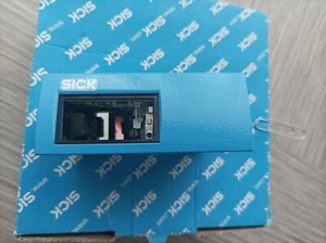 SICK CLV650-0120 1D Barcodeleser - Bild 1 von 3