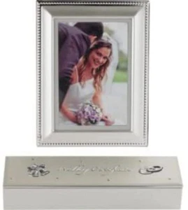 All You Need is Love Frame and Certificate Holder (991385400) - Picture 1 of 1