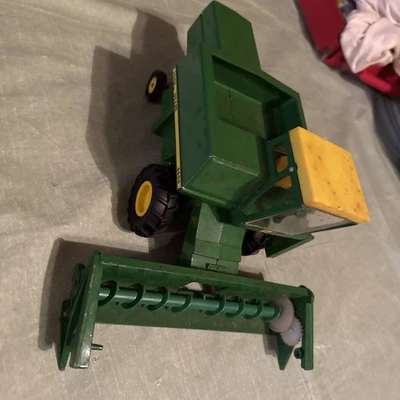 Combinador Ertl John Deere 6600 Foto 1 de 4