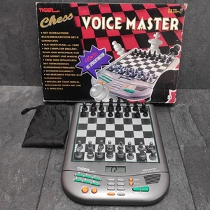 Ordenador de ajedrez Tiger Chess Voice Master con función de voz • 1998 - Imagen 1 de 18