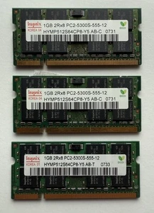 3x1GB 2Rx8 DDR2 -RAM PC2-53008-555-12 - Bild 1 von 2
