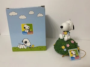 Baby Snoopy Peanuts "Puppy Love" Westland Spieluhr Neu im Karton mit Etikett - Bild 1 von 6