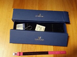 Swarovski bracelet. Patent leather. Pink and black. new. 