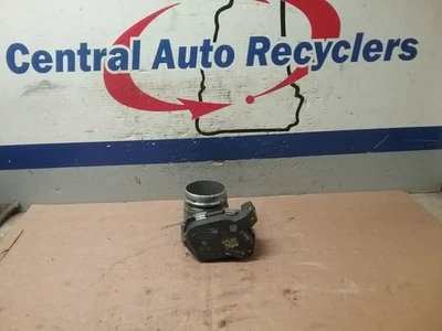 Cuerpo del acelerador para BMW 320i 340231 12-18 Foto 1 de 4