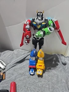 VOLTRON Legendary Defender 16" Combiner Lions Playmates Dreamwork 2017 (A229) - Bild 1 von 4