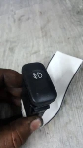 Kia Sedona SE 5 Door Estate 1999-2001 FOG LIGHT SWITCH - Foto 1 di 2