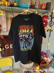 KISS KOLLECTION LIMITED EDITION VINTAGE LG T SHIRT 1977 TOUR - Picture 1 of 8