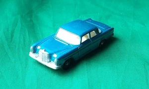 Lesney Matchbox 1-75 No. 46 Blue Mercedes 300 SE Thin/Narrow Wheels Excellent - Picture 1 of 8