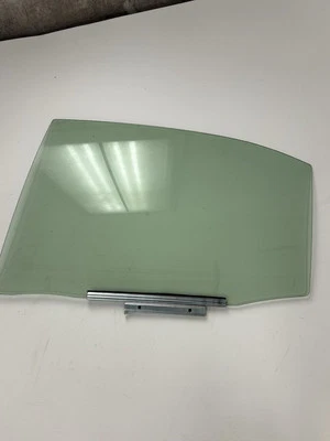 LEXUS IS300 IS250 IS350 2014-2020 PUERTA TRASERA IZQUIERDA LADO CONDUCTOR VENTANA CRISTAL OEM Foto 1 de 4