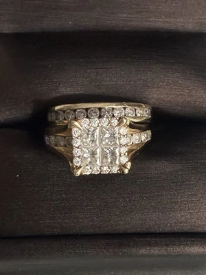 Bridal Set From Zales Natural Diamond 1 1/2ct Diamond 14k Yellow Gold Size 5.25 - Image 1 of 2