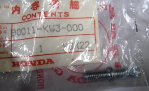 OEM HONDA NX250 NX 250 CULATA PERNO ESPECIAL 90011-KW3-000 W32-42G - Imagen 1 de 1