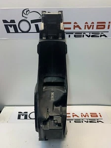 SOTTOCODONE PARAFANGO POSTERIORE TRIUMPH TIGER 800 2010 2014 - Foto 1 di 5