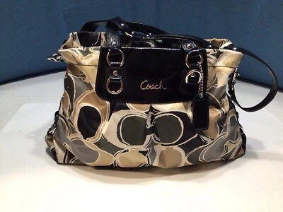 蔻驰缎面单肩包,F17644,2 个手柄带肩带,棕褐色/灰色/黑色,EUC — 第 1/4 张图片