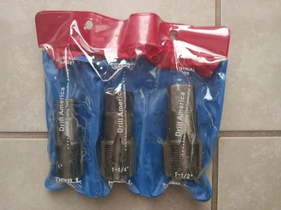 Drill America Carbon Steel Pipe Tap Set w/Pouch 1" - 1-1/2" (3pc) - Image 1 of 2