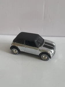 Hot Wheels Classics Series 5 CHASE Mini Cooper in Chrome with Real Riders - Picture 1 of 5