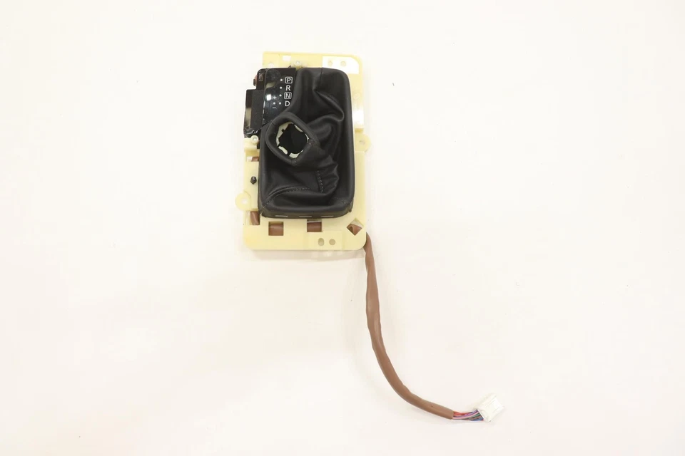 2020 - 2024 INFINITI QX80 CENTER CONSOLE FLOOR GEAR SHIFTER KNOB W/ BOOT OEM - Image 1 of 4