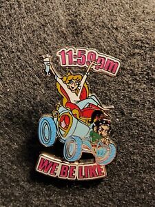 Wreck It Ralph 2 Ralph breaks the internet Mystery pin Vanellope and Cinderella