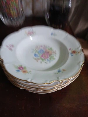 Juego de 6 cuencos de sopa de porcelana Hutschenreuther Pasco Sylvia # 41, 8 3/8 pulgadas de diámetro Foto 1 de 4