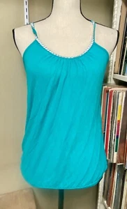 One Clothing Damen M blaugrün ärmelloses Tankoberteil Bluse silber Perlenbesatz Stretch - Bild 1 von 6