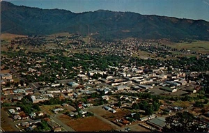 TARJETA POSTAL DE YREKA, CALIF. CALIFORIA Vista aérea - Imagen 1 de 2