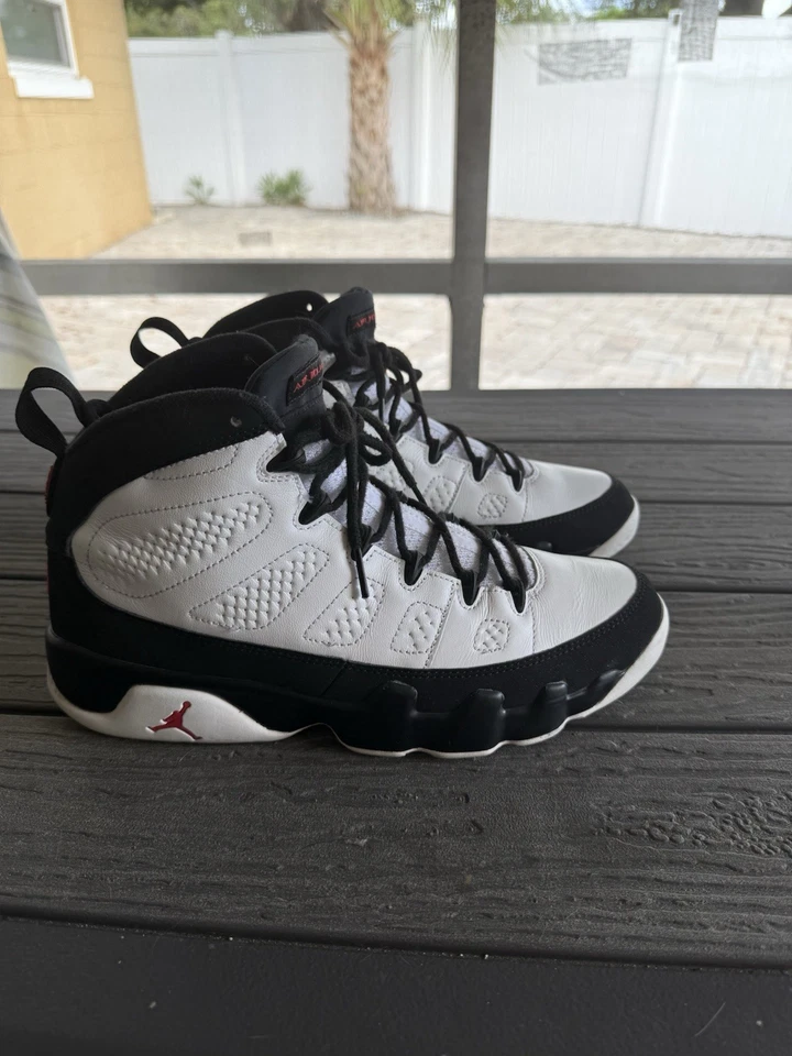 Jordan 9 Space Jam 2016 Foto 1 de 4