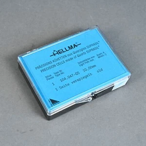 Hellma 104.047-QS 10mm 1.0 Semi Micro Cell Cuvette - Picture 1 of 5