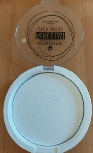 essence PRIME & LAST Daily Diaries Jumbo Fixing Powder 22g *neu*  - Bild 1 von 2