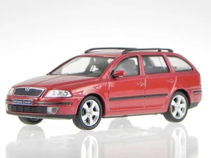 Skoda Octavia Combi 2004 flamenco rot Modellauto 143AB-002J Abrex 1:43 - Bild 1 von 4