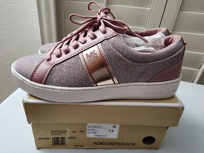 迈克高仕 • Juno Strip 系带运动鞋闪光 • 尺寸 7 • 柔软粉红色 MSRP $135 — 第 1/4 张图片