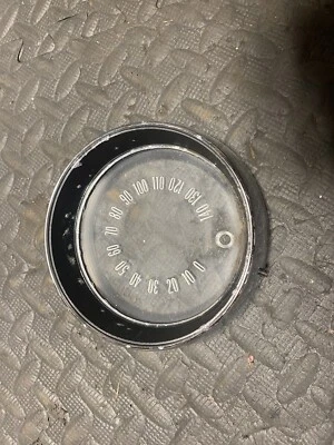 1963 - 64 别克铆钉速度计规边框镜头边带玻璃 — 第 1/4 张图片