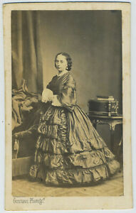CDV circa 1865. La Comtesse de Corsac par Gustave au Mans. Noblesse.