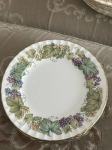 6 x Vintage Royal Worcester Vine Harvest Grape Side Tea Plate 15.5cm Ex. Cond. - Picture 1 of 4