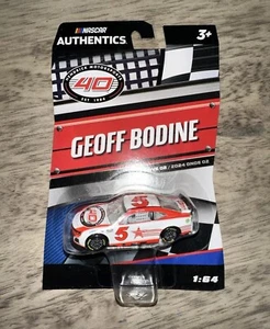 Geoff Bodine Hendrick 40 Years #5 - Lionel 1/64 Nascar Authentics Diecast 2024 - Picture 1 of 3