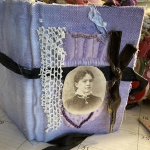Junk Journal, Grungy Victorian Violet - Picture 1 of 16