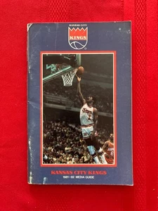 1981-1982 NBA Kansas City Kings media guide / Ford / King / Robinson / Woodson - Picture 1 of 1
