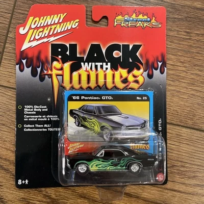 Pontiac GTO 1:64 Johnny Lightning negro con llamas, #25 '66 Foto 1 de 4