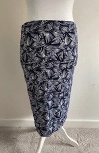 Forever 21 Skirt Women’s Large Blue White Midi Pencil Summer Holiday Elasticated - Picture 1 of 4