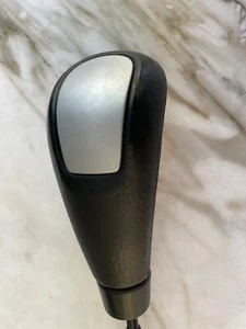 2004 2012 VOLVO S40 V50 C30 C70 SPORT TWO TONE LEATHER SHIFT KNOB 30759052 OEM🟠 - Picture 1 of 21