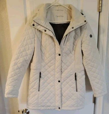 Abrigo para mujer Calvin Klein talla L marfil crema acolchado con capucha Foto 1 de 4