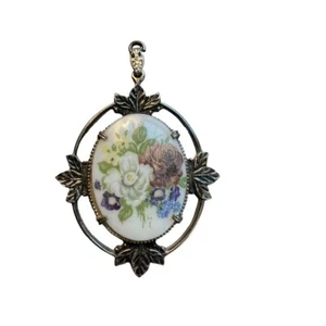 Vintage Silver Tone Pendant Art Deco Glass Cabochon Flowers Floral 2.75" - Picture 1 of 3