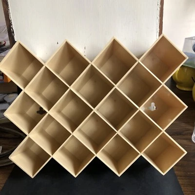 Copco MCM Lubge Beige Honeycomb Spice Rack Modern Storage Holds 18 Jars VTG - Image 1 of 4