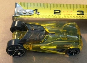 HOT WHEELS PHARODOX CLEAR YELLOW - Picture 1 of 6