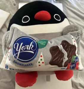 Snackles de invierno 12" peluche York Penguin juguete de peluche súper suave - Imagen 1 de 7