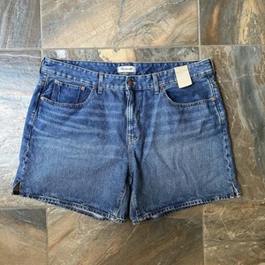 Madewell Relaxed Mid-Length Denim Shorts NWT Women’s Size 16W - Picture 1 of 9