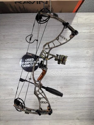 Camuflagem Hoyt Nitrum RH usada PKG 50-60LBS 28,5" - Imagem 1 de 4