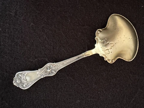 Sterling nut scoop or candy spoon gold wash ca.1900 Baker Manchester Art Nouveau Cover