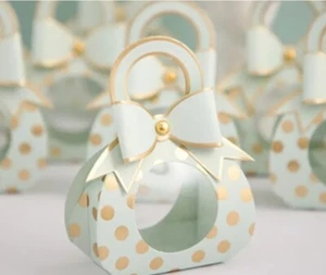 Geschenkbox Körbchen mit Schleife Faltschachtel Ornament Hellgrün/gold - Bild 1 von 1
