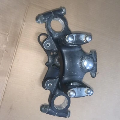 Braçadeiras de garfo 1979 Suzuki GS425L árvores triplas barra de pescoço 79 GS425 GS 425 - Imagem 1 de 4