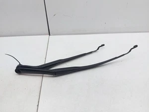 KIA PRO CEED MK3 CD PAIR OF FRONT WINDSCREEN WIPER ARMS 2022 - Picture 1 of 12
